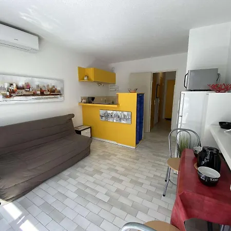 Apartmán Studio Cabine Climatise Avec Parking A Port Camargue, Proche Plage - Fr-1-250-208
