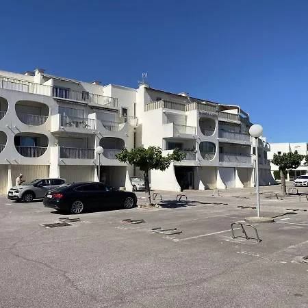 Studio Cabine Climatise Avec Parking A Port Camargue, Proche Plage - Fr-1-250-208 Apartmán Le Grau-du-Roi