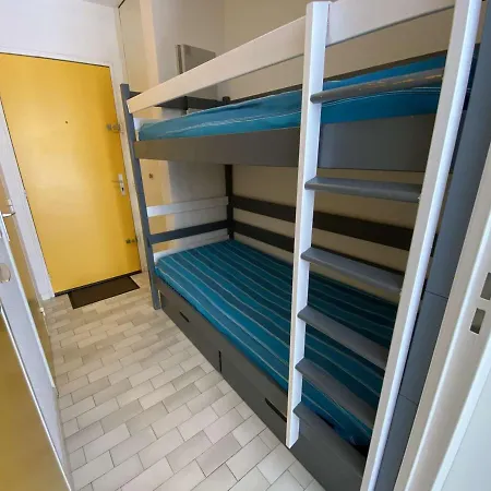 Studio Cabine Climatise Avec Parking A Port Camargue, Proche Plage - Fr-1-250-208 Le Grau-du-Roi