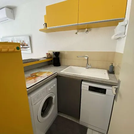 Apartmán Studio Cabine Climatise Avec Parking A Port Camargue, Proche Plage - Fr-1-250-208
