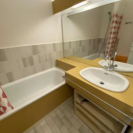 Apartmán Studio Cabine Climatise Avec Parking A Port Camargue, Proche Plage - Fr-1-250-208 *